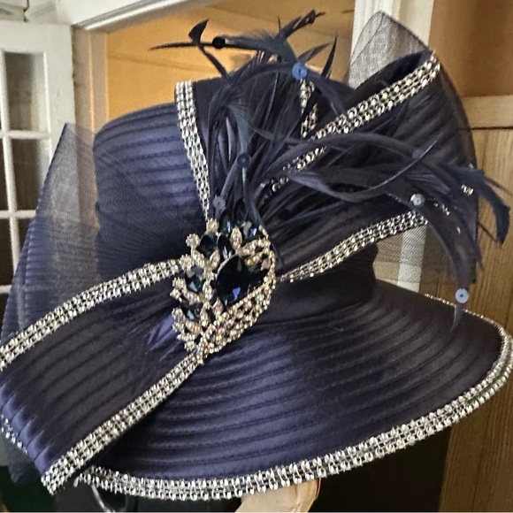 Accessories - Elegant Navy Women's Hat with Feather and Rhinestone Detail